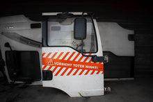 Φόρτωση εικόνας στο πρόγραμμα προβολής γκαλερί, ΠΟΡΤΑ MAN TGA ΔΕΞΙΑ - Foreas Truck Parts Store