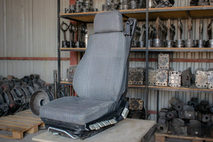 IV ROW MAN DRIVER'S SEAT - Foreas Truck Parts Store